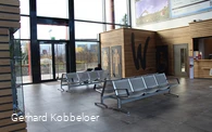 ferienwelt-winterberg-2017_-b-rgerbahnhof-halle-wartebereich